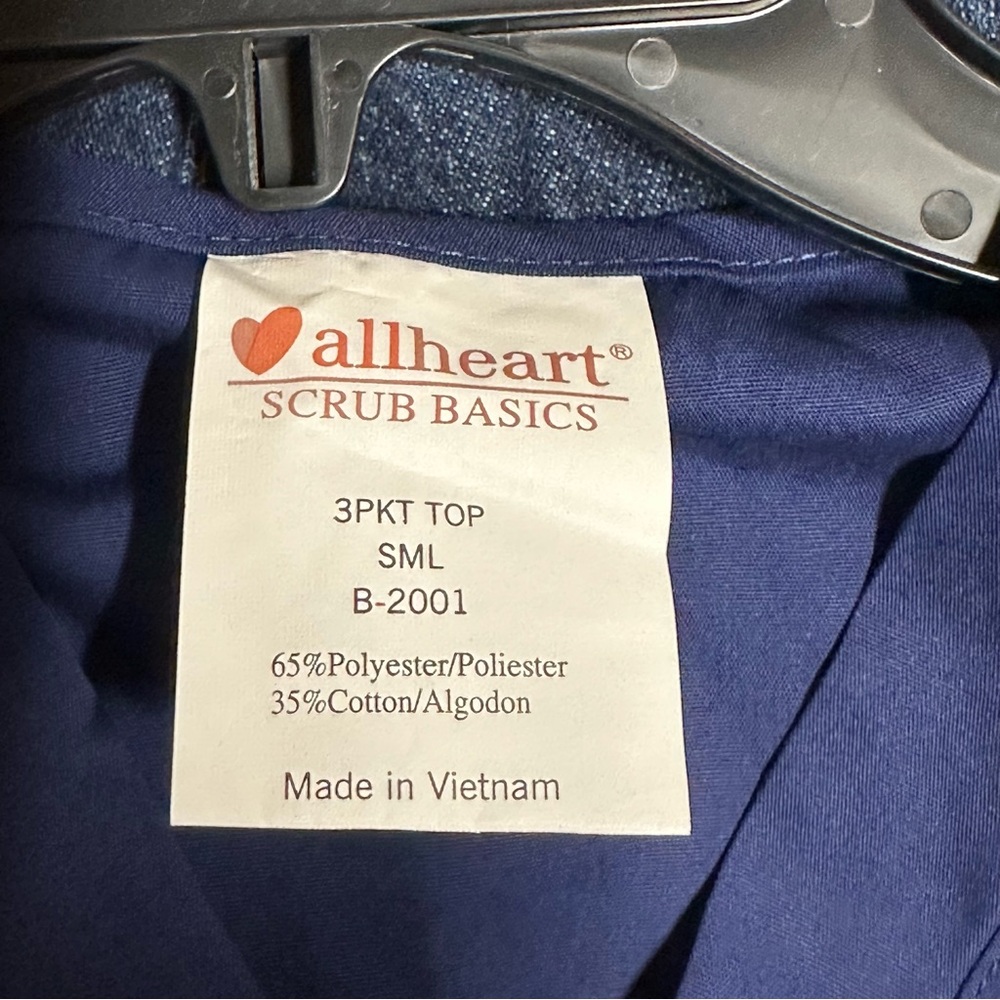 Navy Blue Scrub Set - Picture 8 of 9